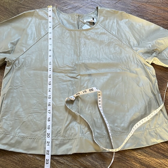 NWT Prologue Light Sage Green Short Sleeve Top Faux Leather Size M - Picture 15 of 15